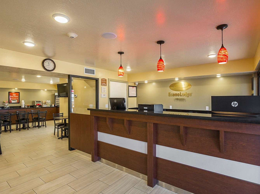 EconoLodge主图