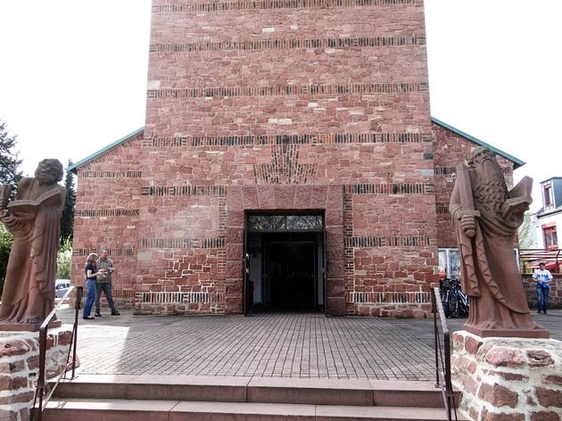 Kirche St. Peter und Paul景点图片