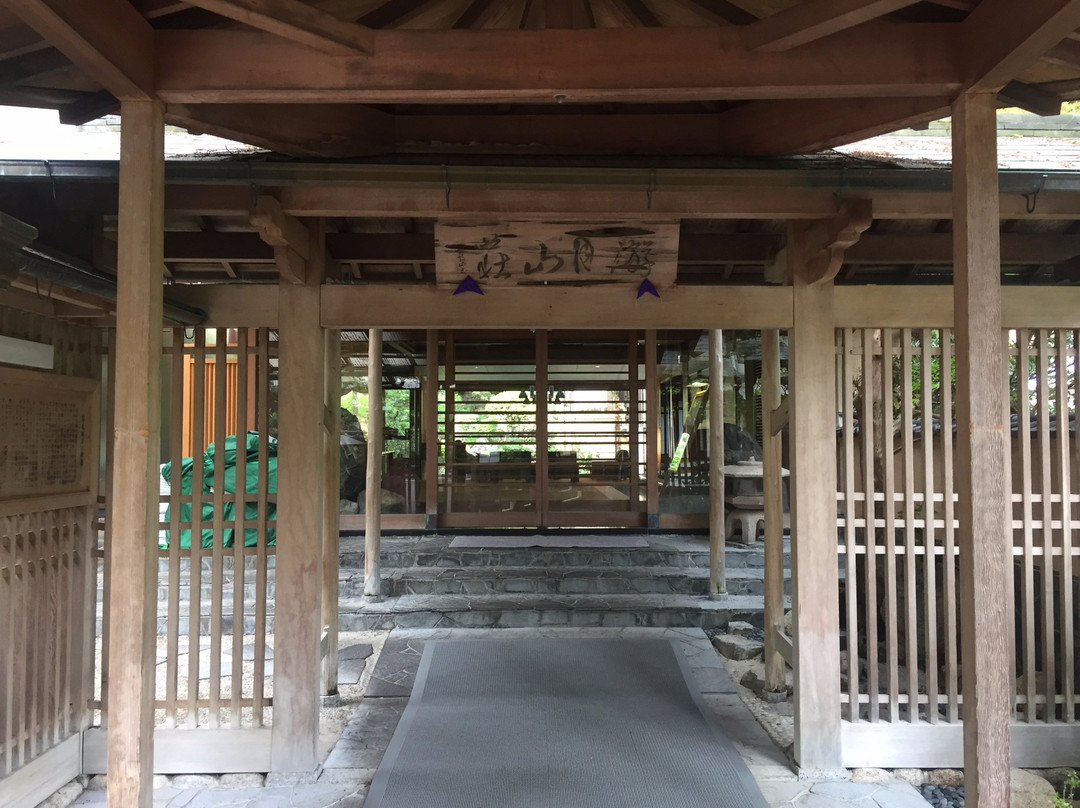 月光园游月山庄主图