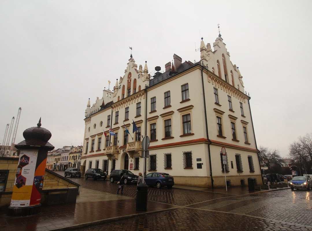 Ratusz Rzeszow (Town Hall in Rzeszow)景点图片