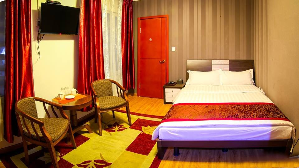 Zaisan Gate Hotel主图