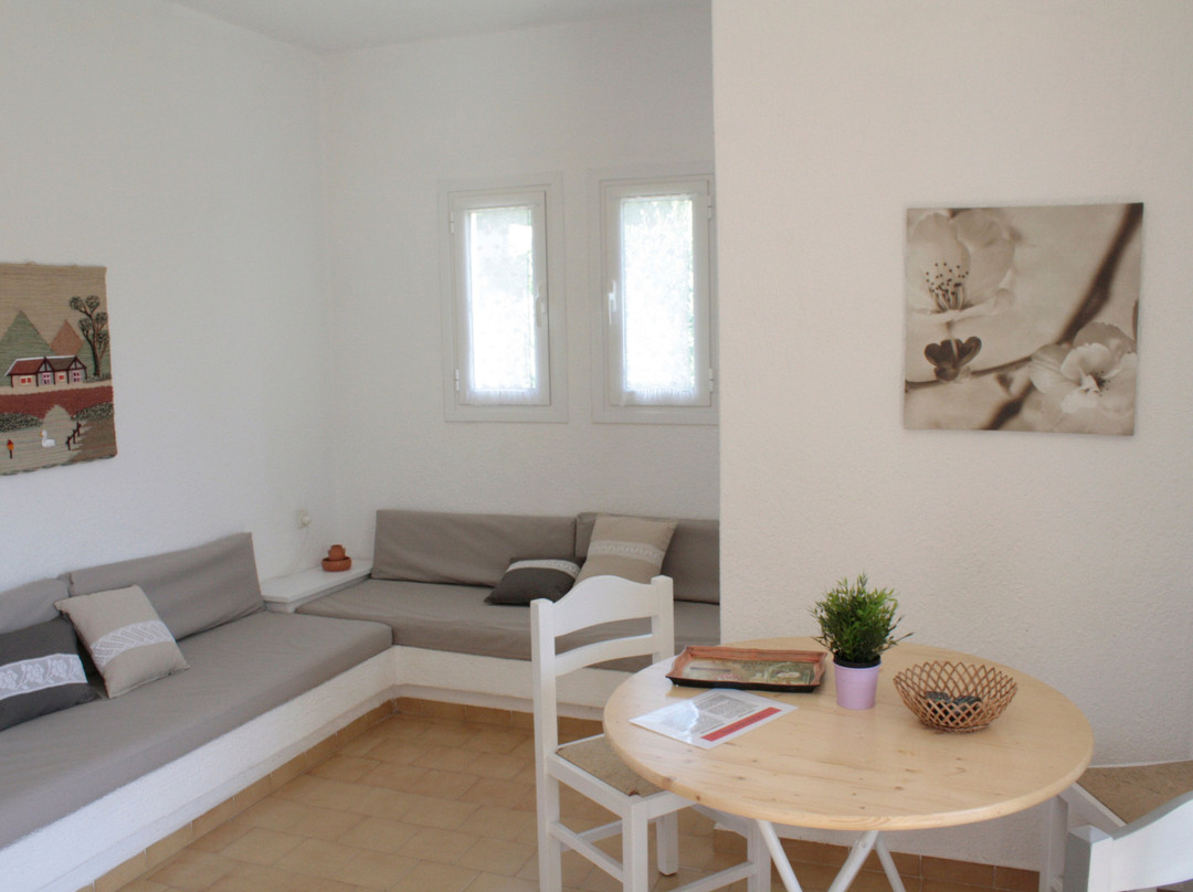 Pella in Istron