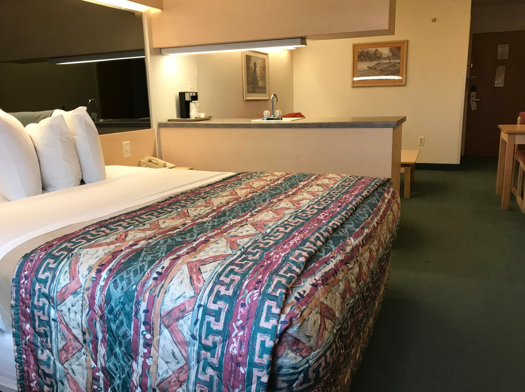 Mariner's Village at Carlyle Lake主图