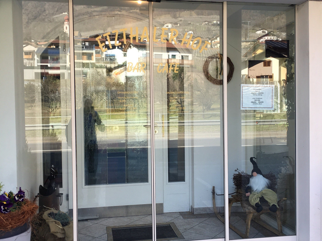 Bar Cafe Etzthaler
