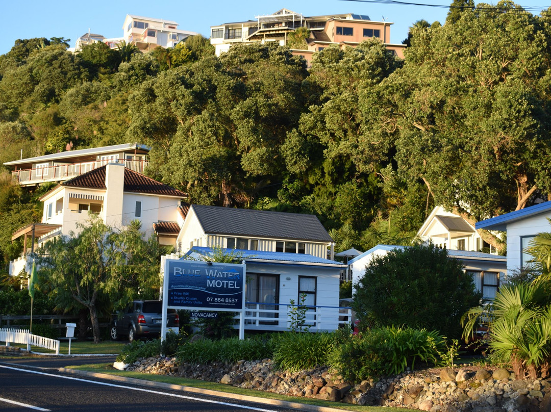 Blue Water Motel主图