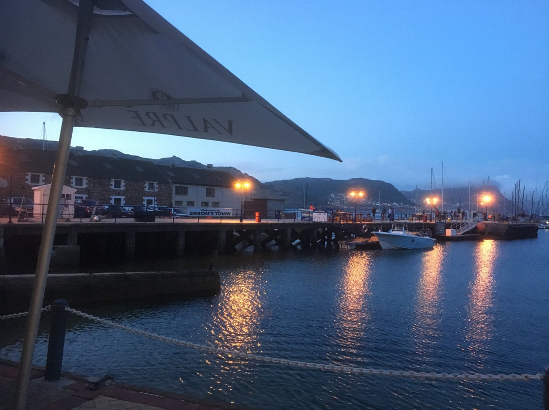 Central Hotel Guest House主图