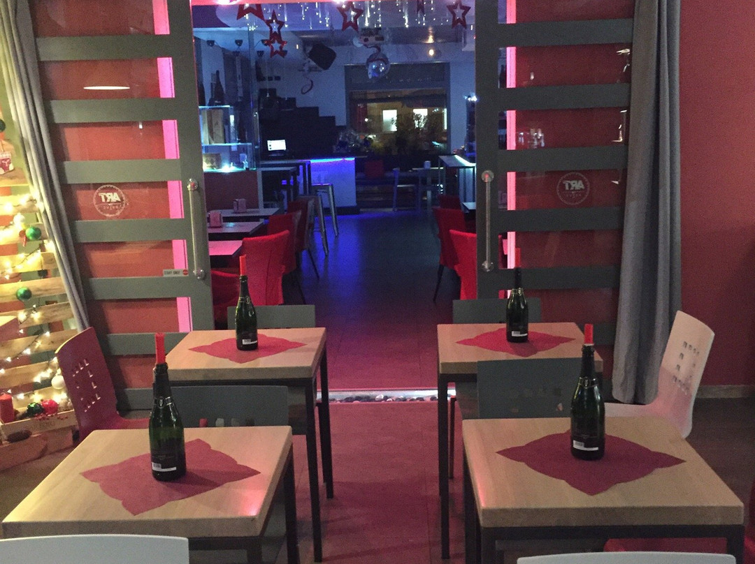 ART CAFE WINE BAR CEREA VERONA景点图片