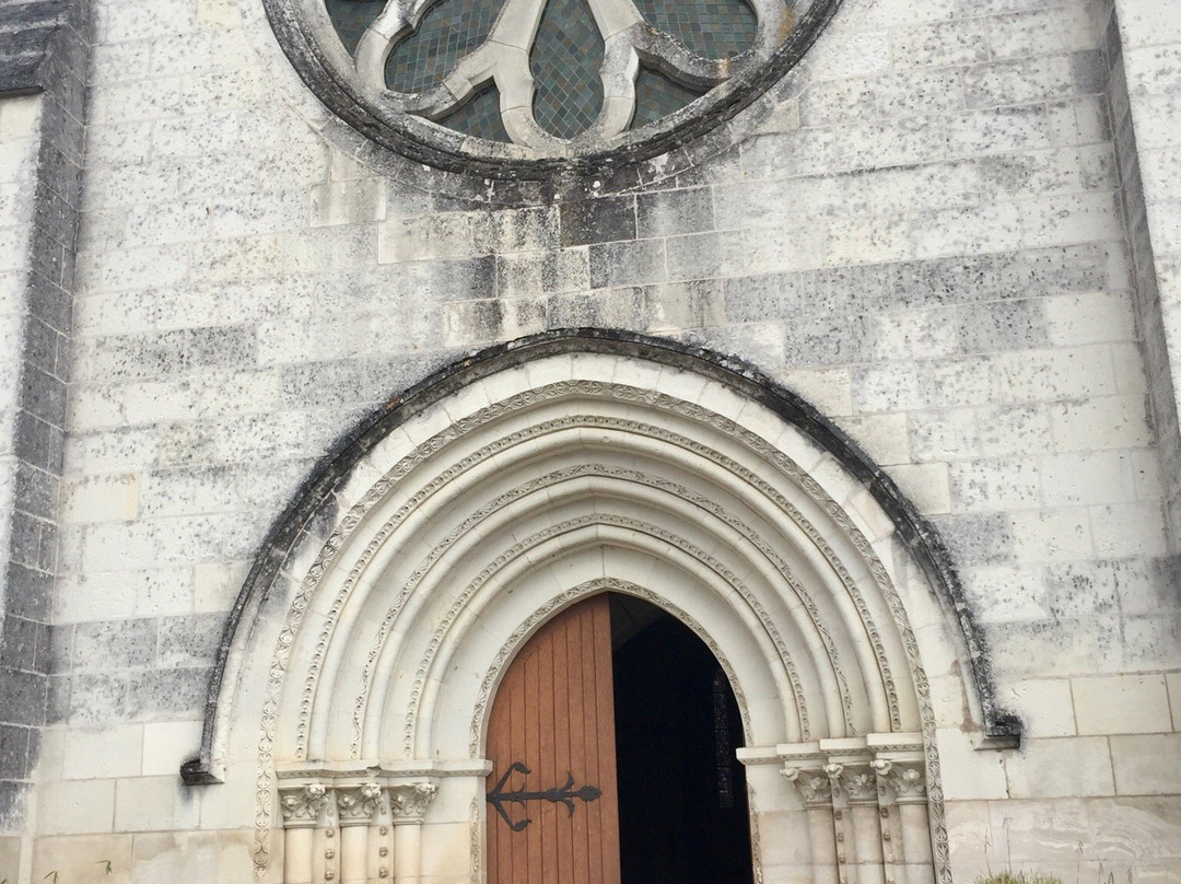 Eglise Saint-Nazaire景点图片