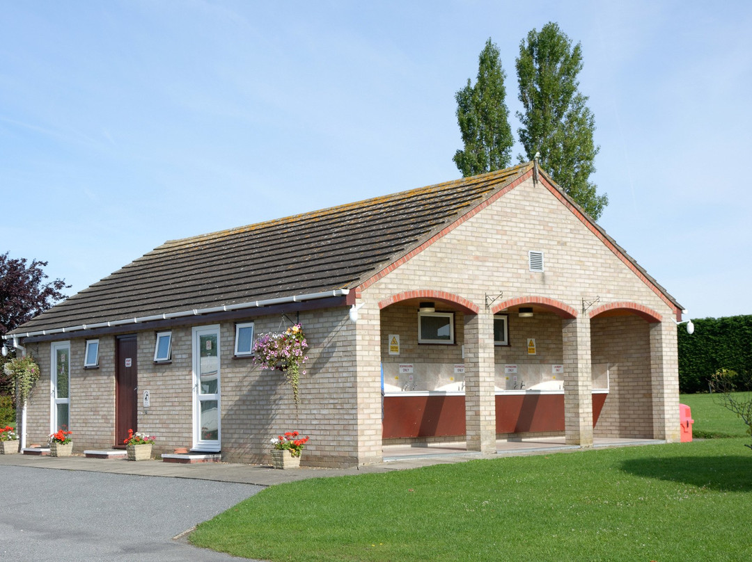 Highfield Farm Touring Park