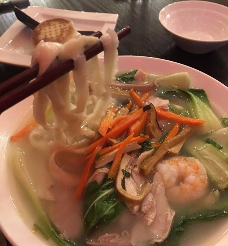 Skyview Noodle & Tea