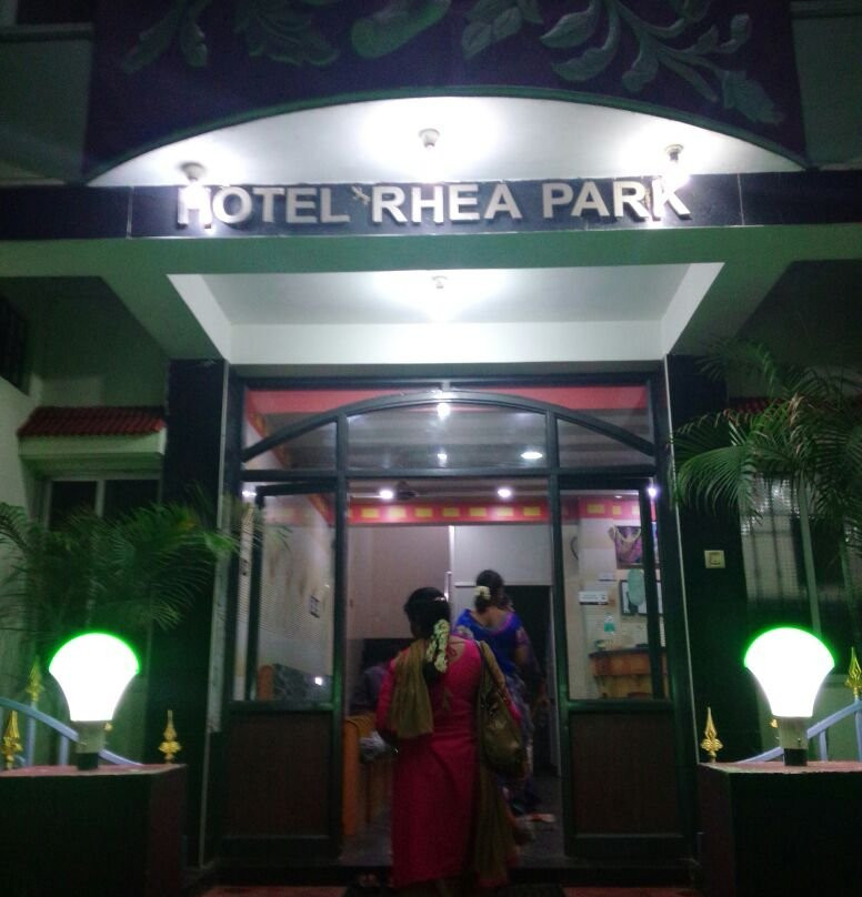 Hotel Rhea Park