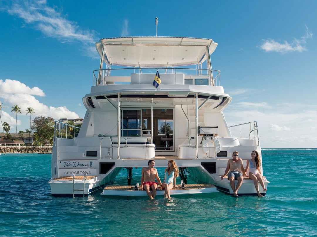 Tide Dancer Luxury Charters-布里奇顿必去景点