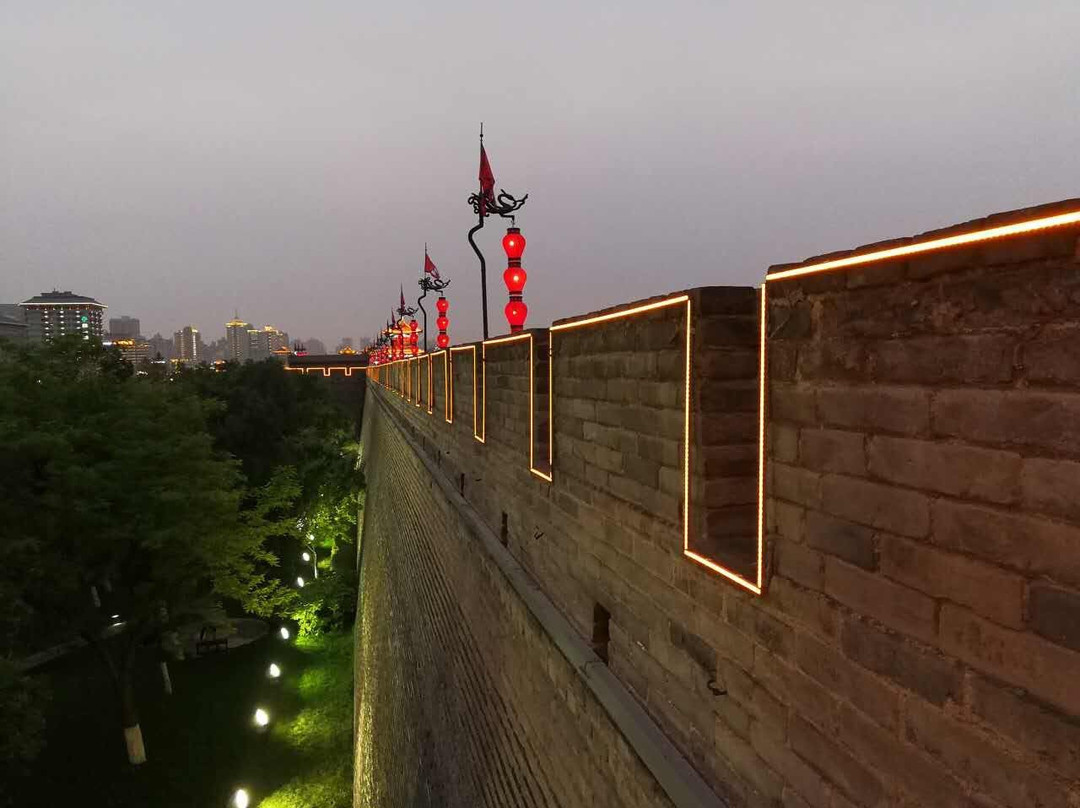 唐城墙遗址公园-西安市必去景点