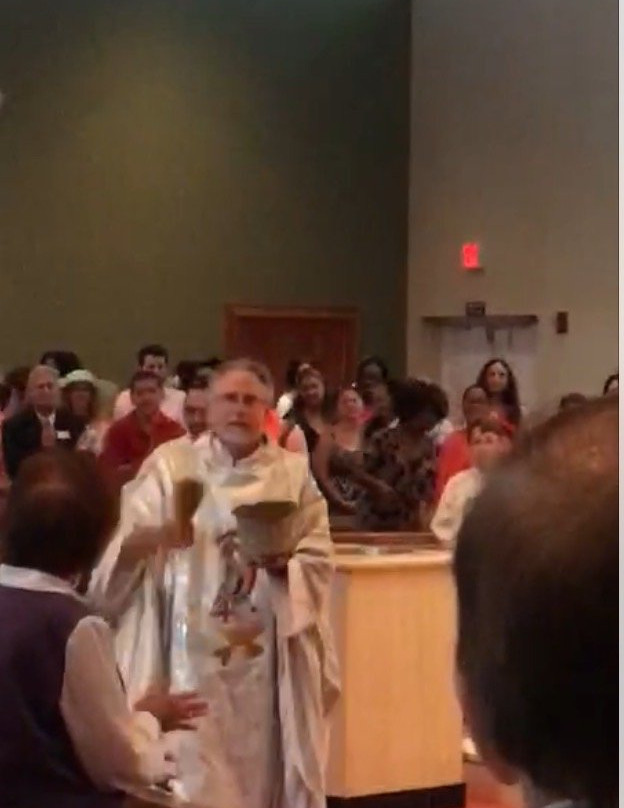 Blessed Sacrament Catholic Church-Oakland Park必去景点