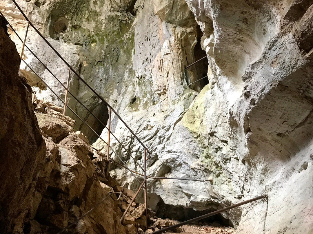 Grotte d'Orjobet景点图片
