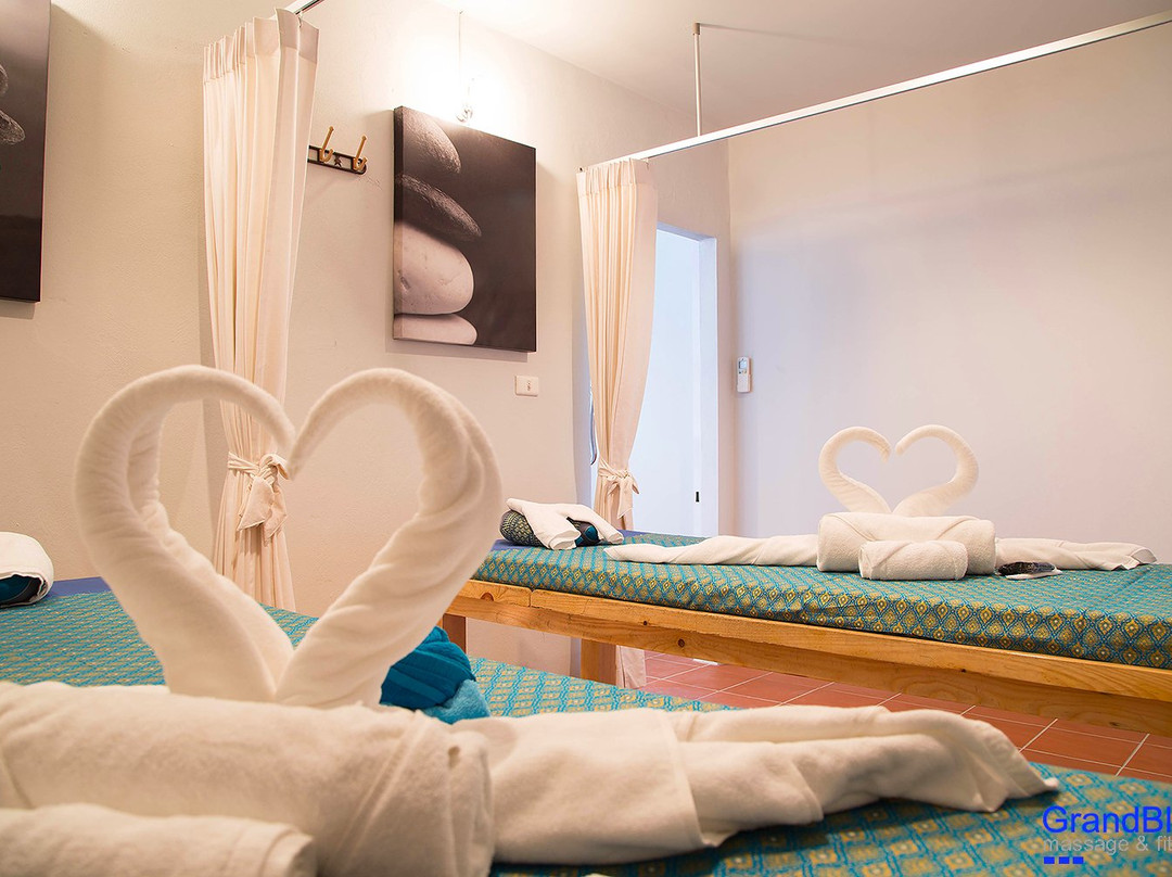 GrandBlue Massage & Fitness-Kram必去景点