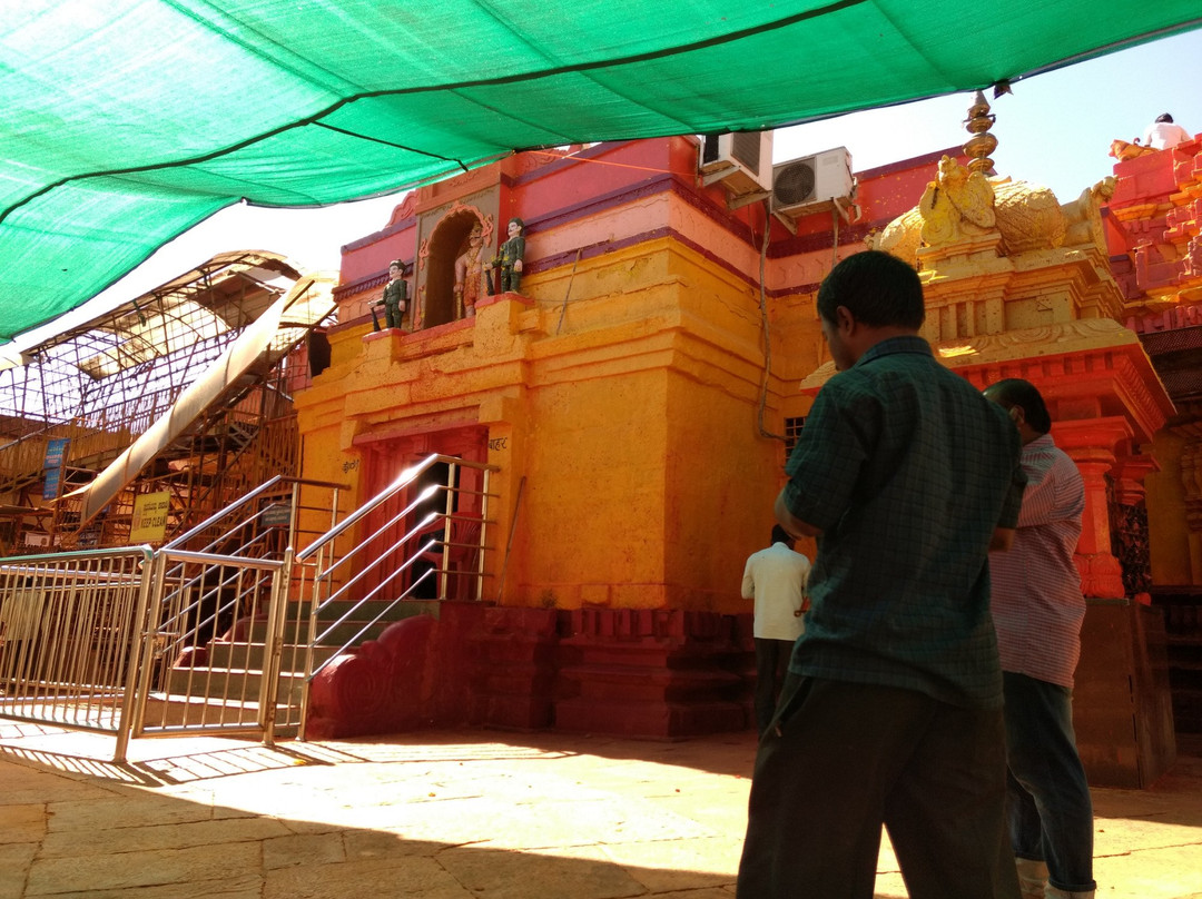 Shree Renukaa Yallamma Devi Temple-Saundatti必去景点