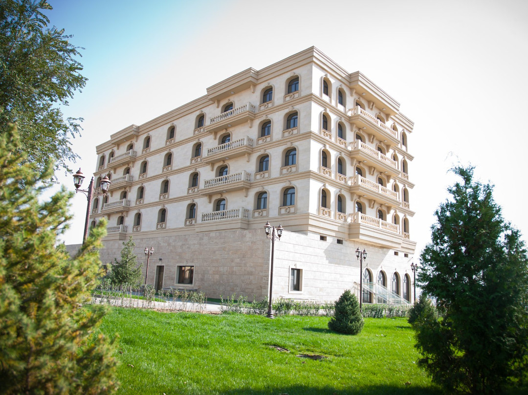 Kainar Hotel