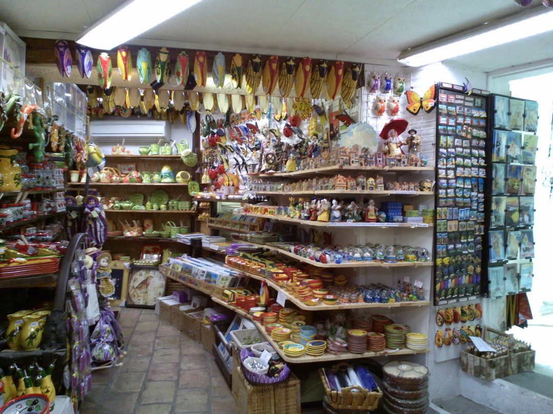 La Poterie Provençale-博尔默勒米莫萨必去景点