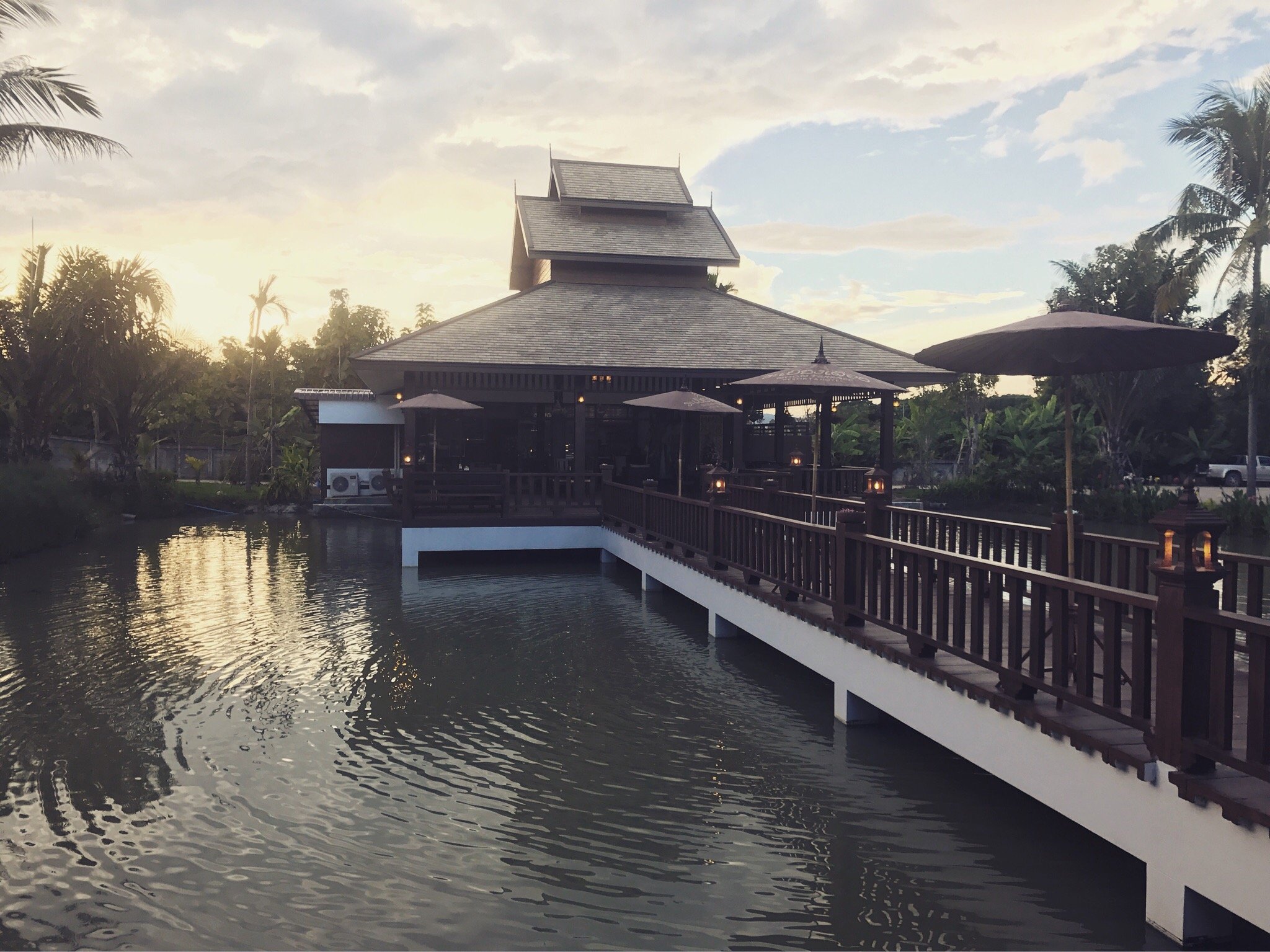 Moon Terrace Resort & Hotel-官方