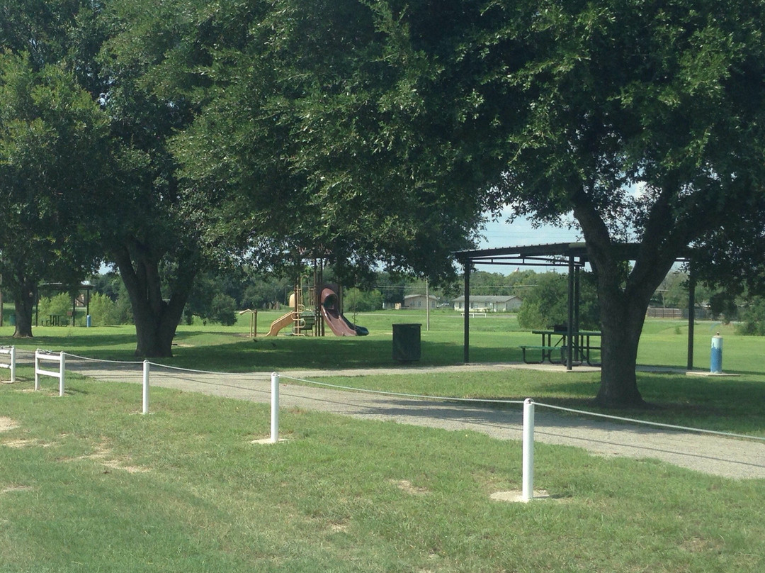 Poesta Park-Beeville必去景点