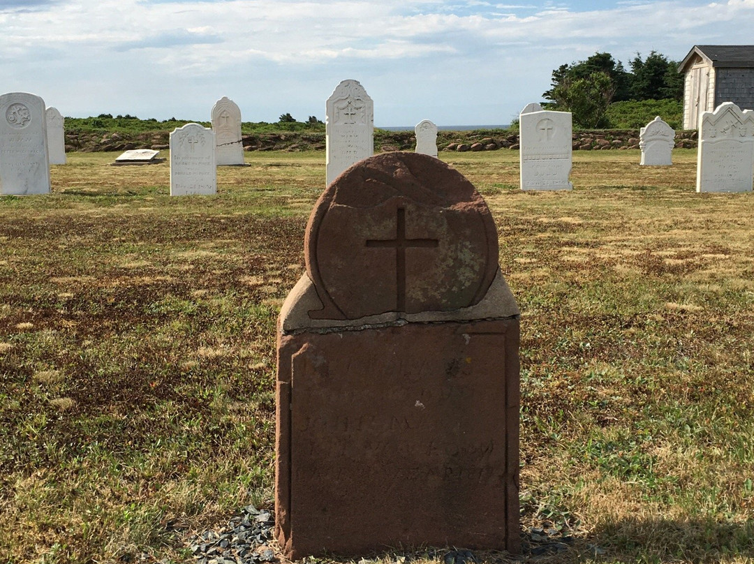 St. Margaret of Scotland Pioneer Cemetery景点图片