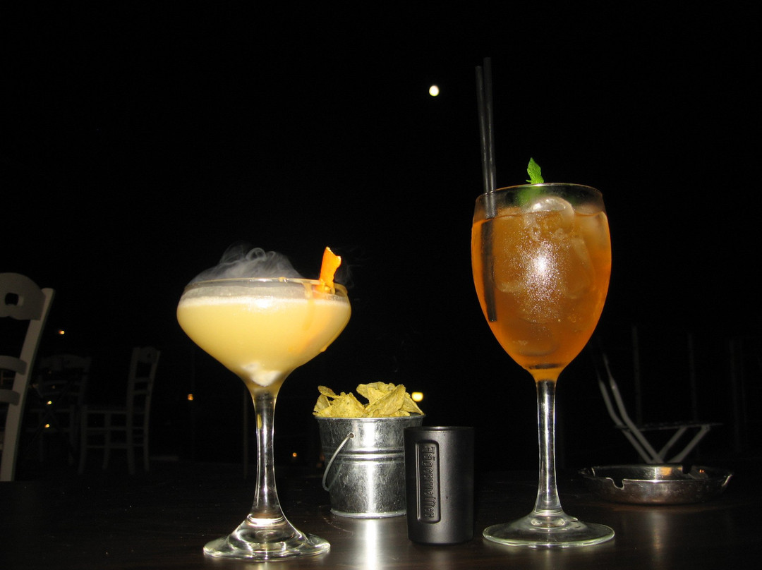 Unlimit Cocktail Bar-Paleokastritsa必去景点