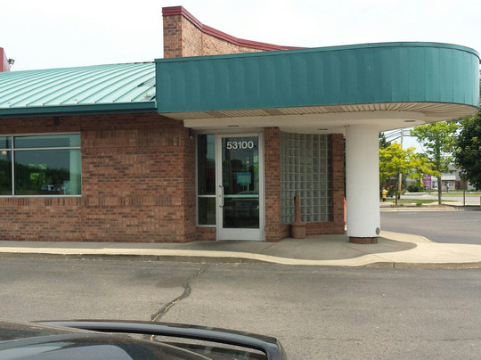 Amore's Grill & Spirits