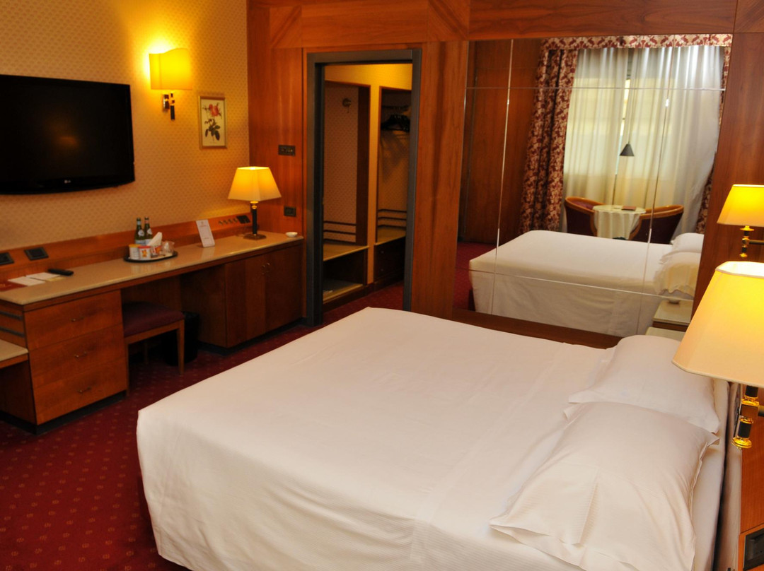 Hotel Top主图
