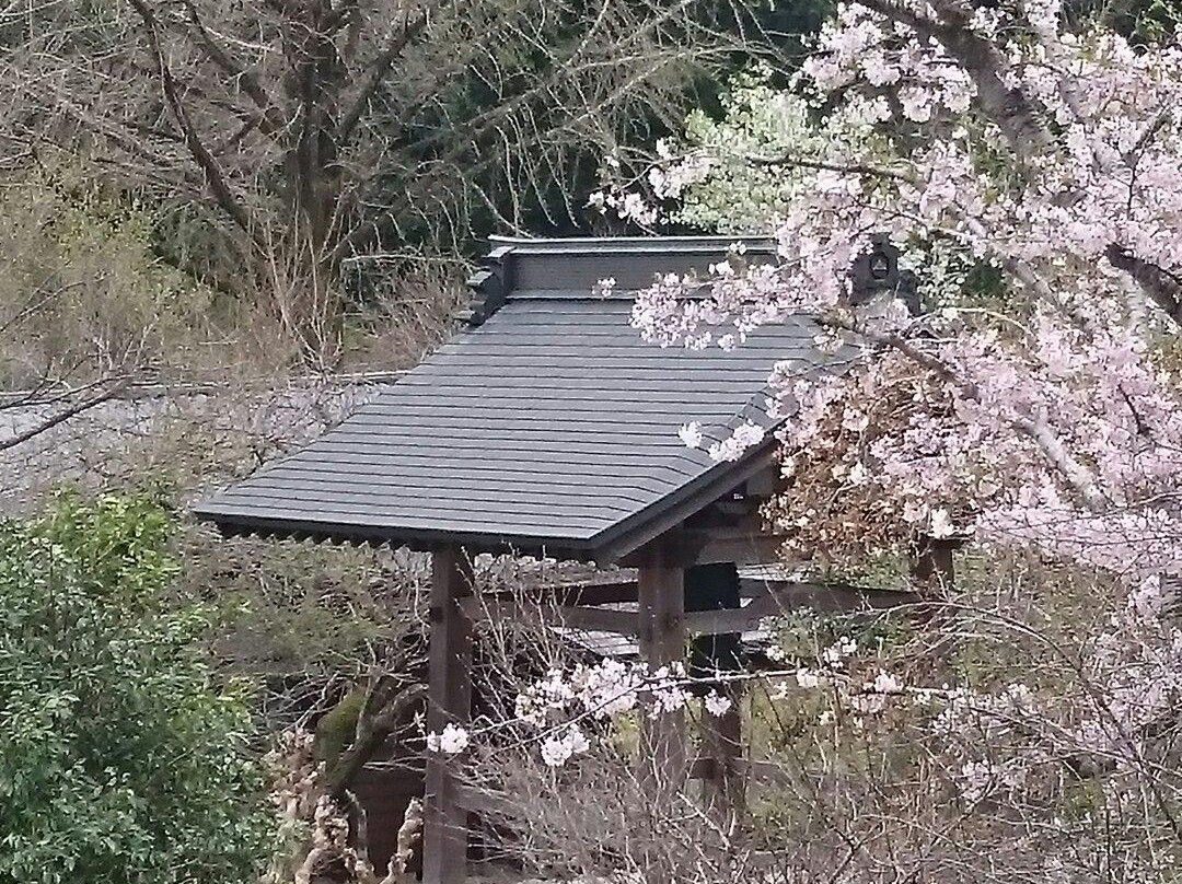 Tokuunin-秋留野市必去景点