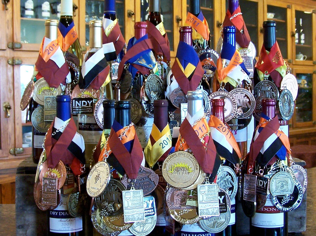 Liberty Vineyards Winery景点图片