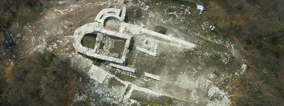 Area archeologica Monte San Martino ai Campi-里瓦德尔加尔达必去景点