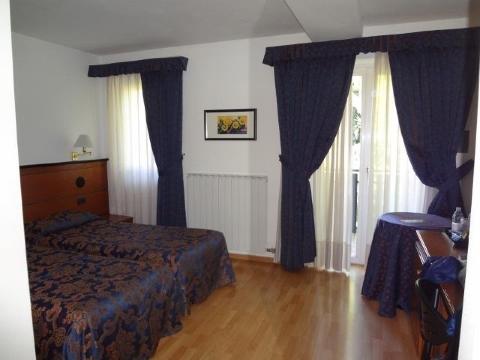 Aprica Garni 酒店-官方