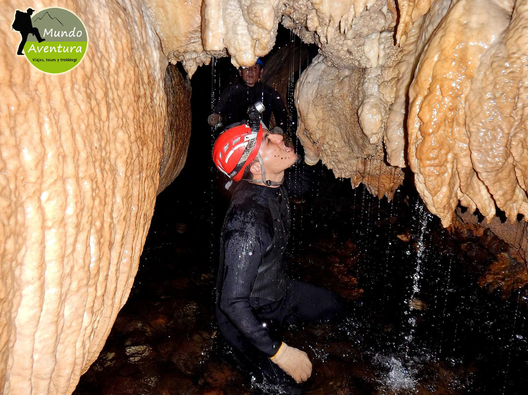 Gruta Huagapo-塔玛必去景点