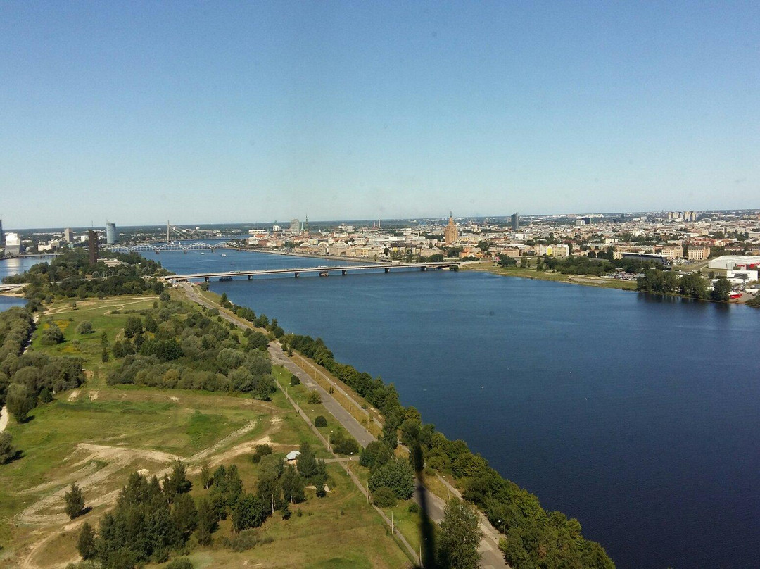 Riga Radio and TV Tower景点图片