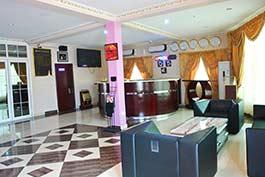 Obaa'S Golden Plaza Hotel-客卧