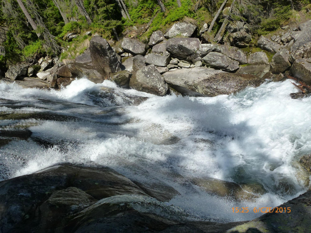 Cold Water Waterfall-Stary Smokovec必去景点