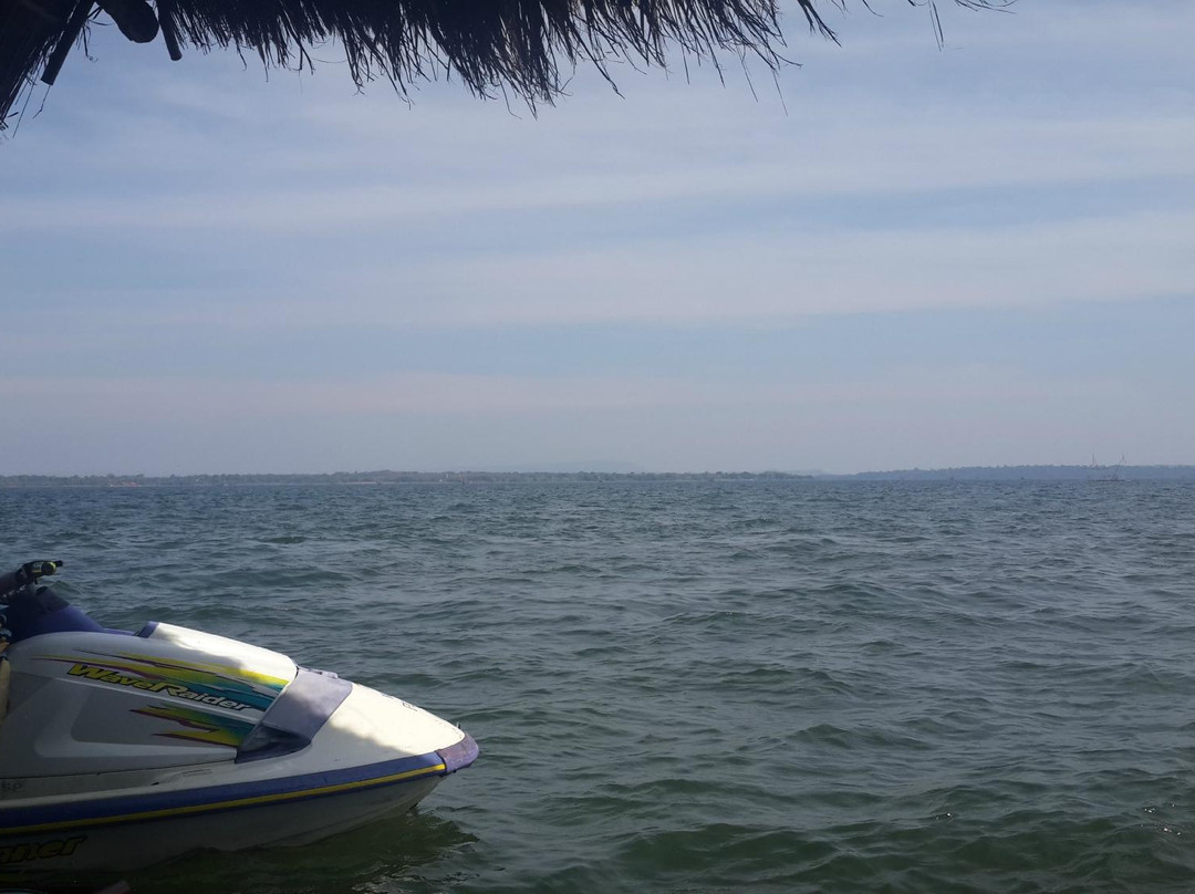 Hat Pattaya Noi景点图片