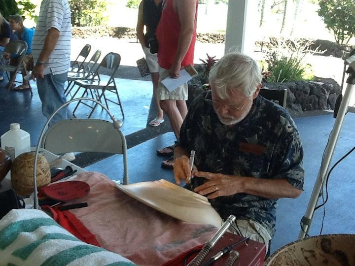 威洛亚中心-希洛必去景点