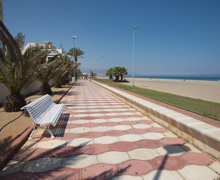 滨海罗克塔斯酒店住宿-埃文尼亚·佐拉伊达花园