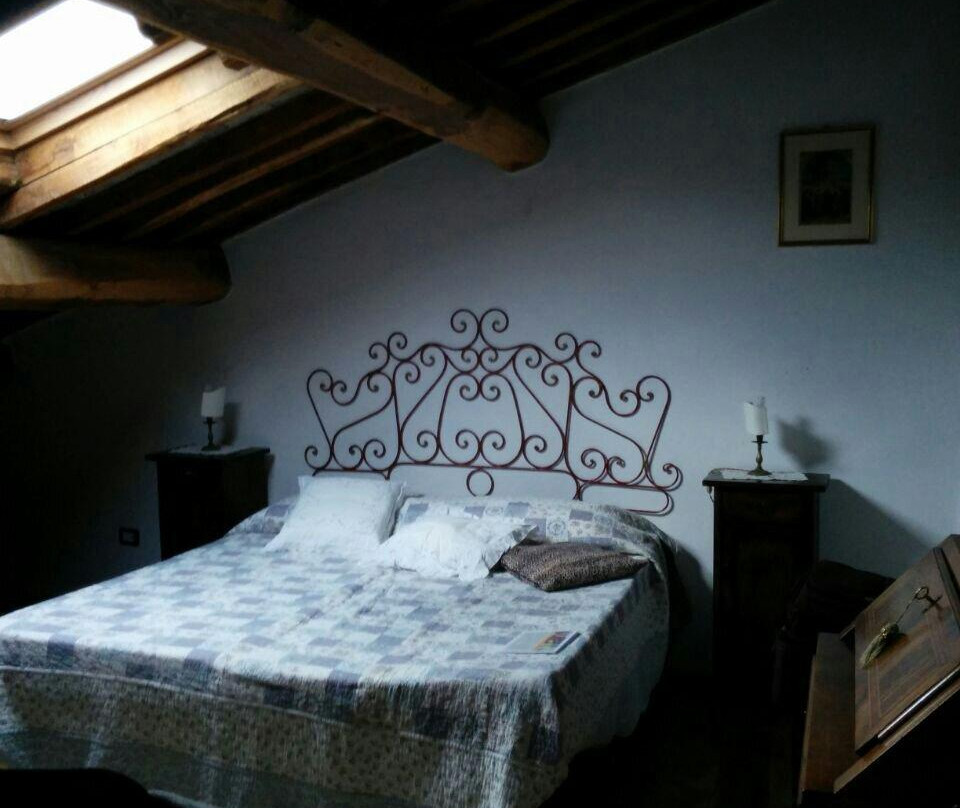 Monte Santa Maria Tiberina酒店住宿-B&B Palazzo San Florido