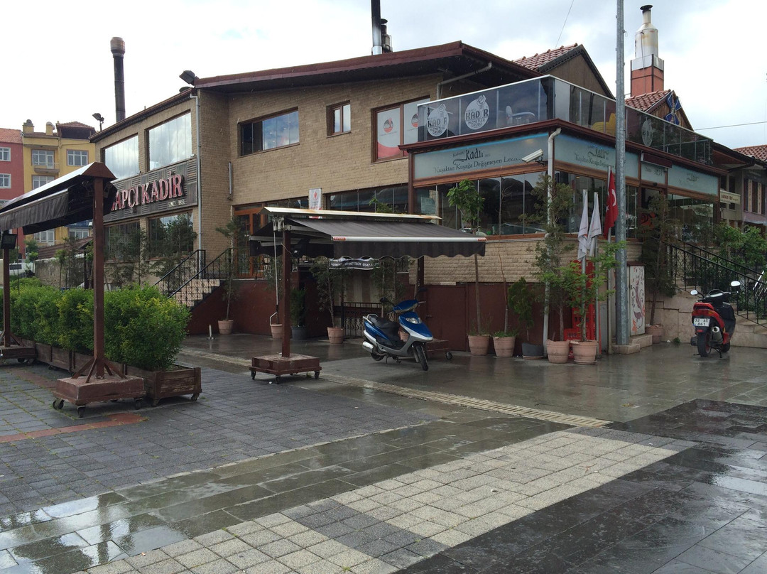 Aglasun餐馆和美食-Kebapci Kadir