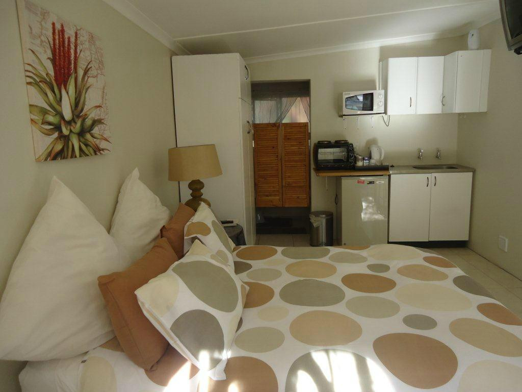 Sylvern B and B主图