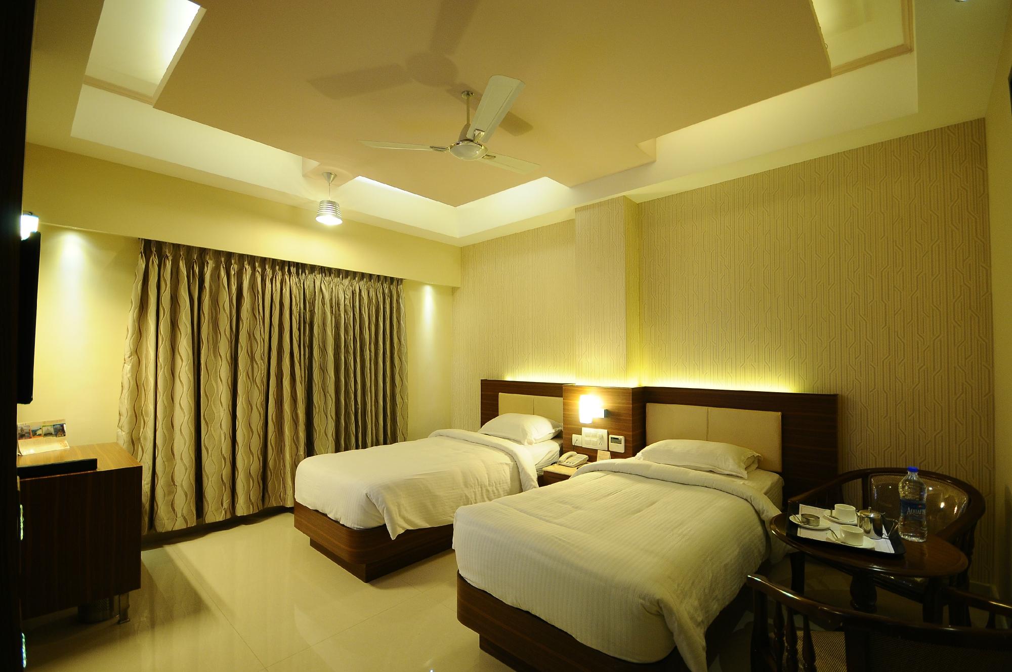Ragavendra Residency-官方