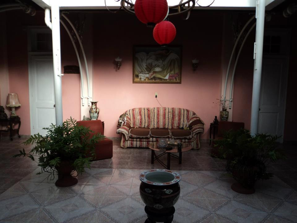 San Antonio de los Banos酒店住宿-El Lirio