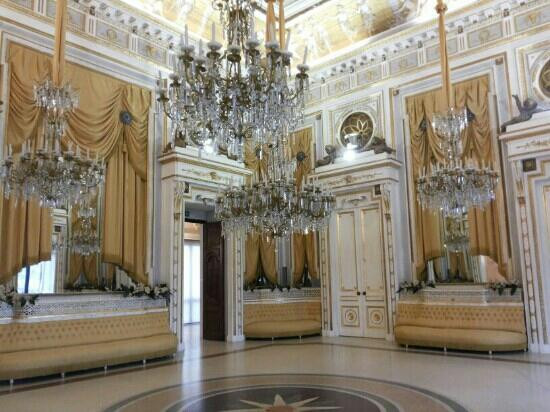 Castello Ducale-Corigliano Calabro必去景点