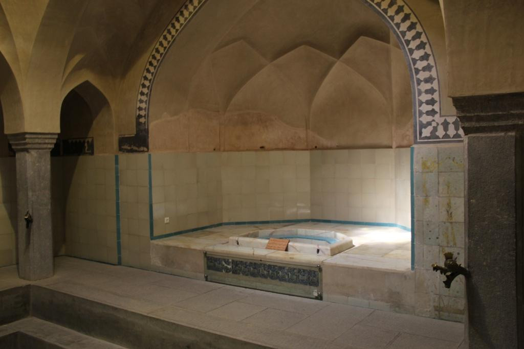 Hamam-e Ali Gholi Agha景点图片