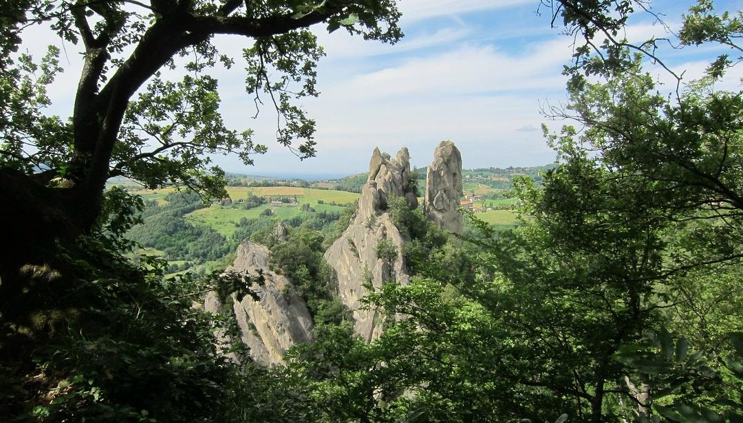 Parco Regionale dei Sassi di Roccamalatina景点图片