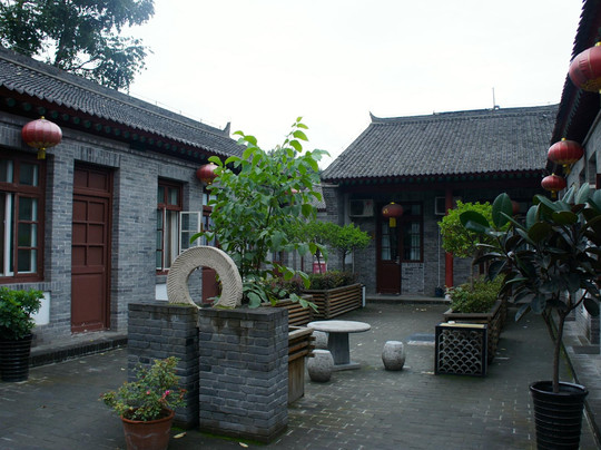 七贤国际青年旅舍主图