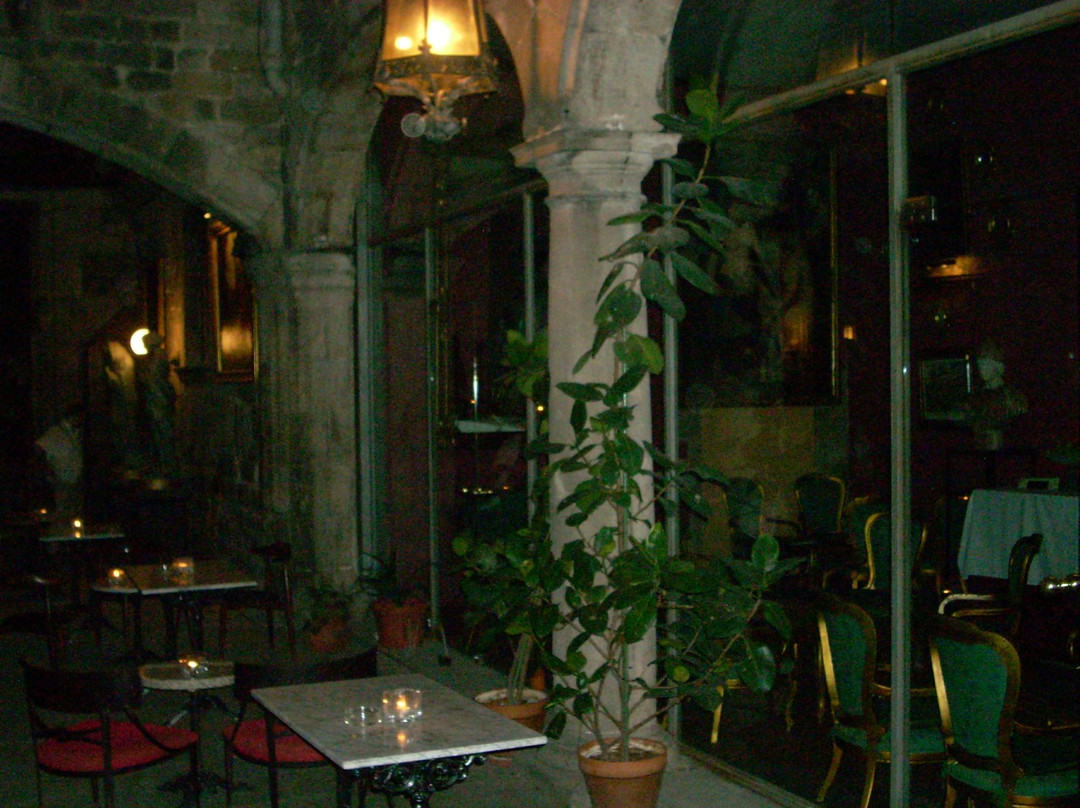 Palau Dalmases Flamenco 剧场